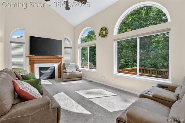 2718 Moosewood Drive, Waterford, MI 48329