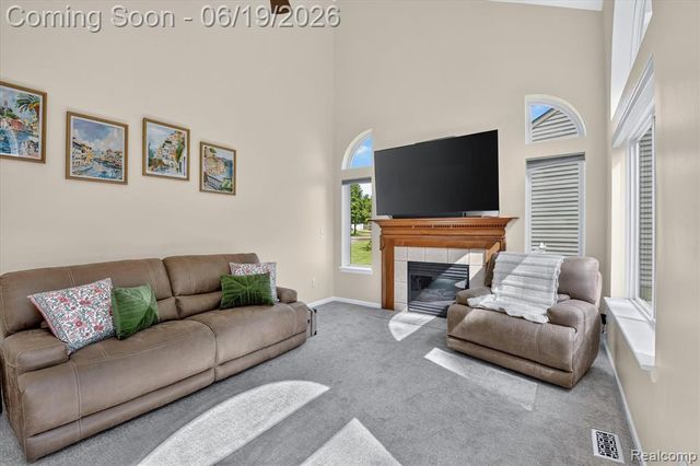 2718 Moosewood Drive, Waterford, MI 48329