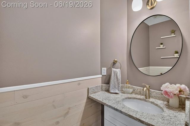 2718 Moosewood Drive, Waterford, MI 48329