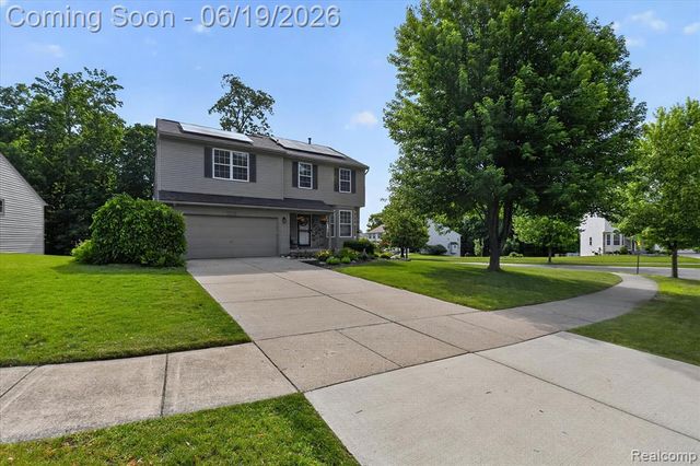 2718 Moosewood Drive, Waterford, MI 48329