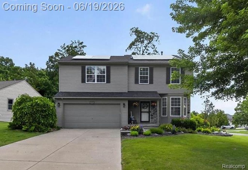 2718 Moosewood Drive, Waterford, MI 48329