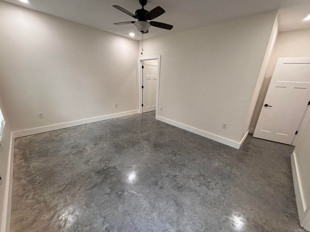 6 Vince Ln, Conway, AR 72032