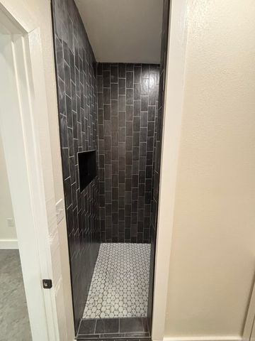 6 Vince Ln, Conway, AR 72032