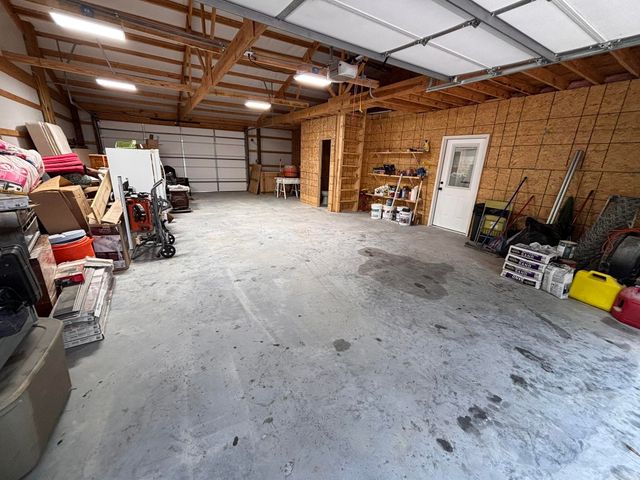 6 Vince Ln, Conway, AR 72032