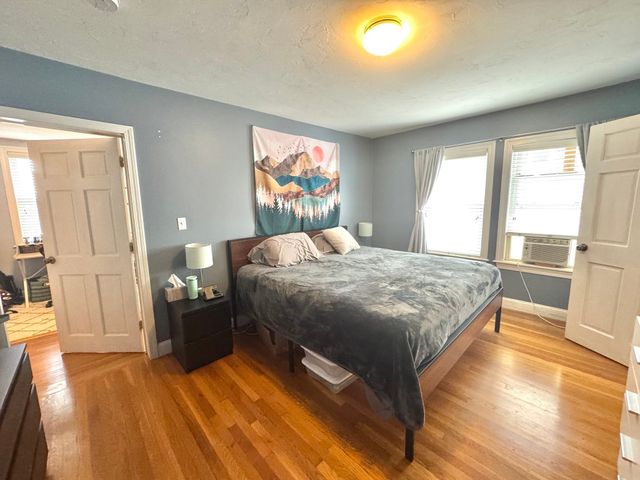 163 Summer St 1, Waltham, MA 02452