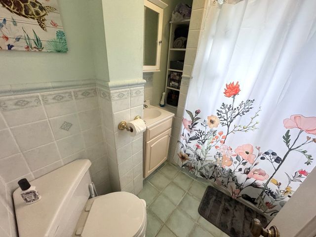 163 Summer St 1, Waltham, MA 02452