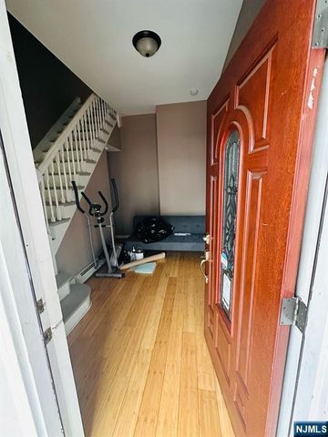 531-533 25th Street, Paterson, NJ 07514