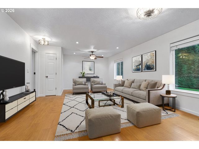 34821 Ne GABLE Ave, La Center, WA 98629