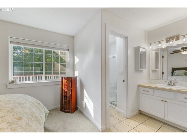34821 Ne GABLE Ave, La Center, WA 98629