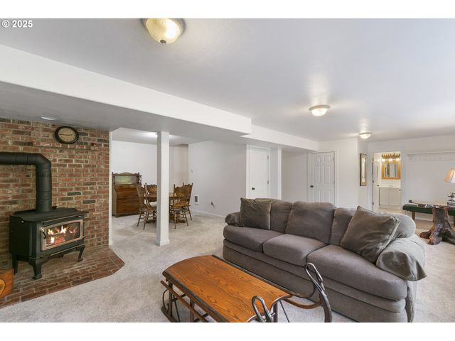 34821 Ne GABLE Ave, La Center, WA 98629