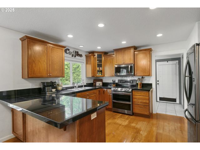 34821 Ne GABLE Ave, La Center, WA 98629