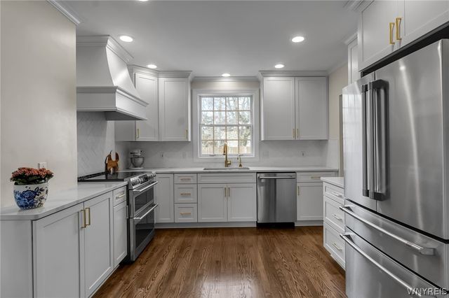 217 Brantwood Road, Amherst, NY 14226