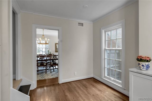 217 Brantwood Road, Amherst, NY 14226