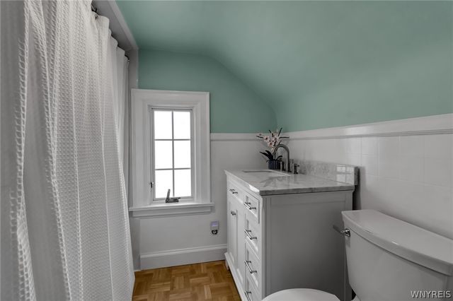 217 Brantwood Road, Amherst, NY 14226