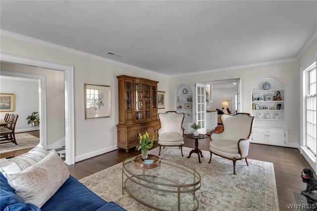 217 Brantwood Road, Amherst, NY 14226