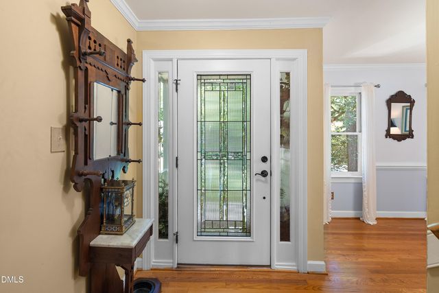 129 Castlefern Drive, Cary, NC 27513