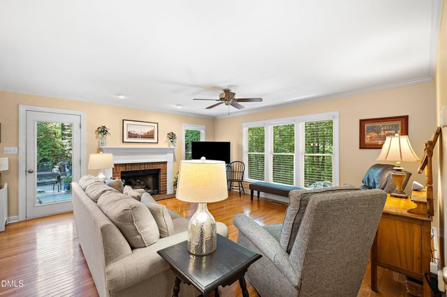 129 Castlefern Drive, Cary, NC 27513