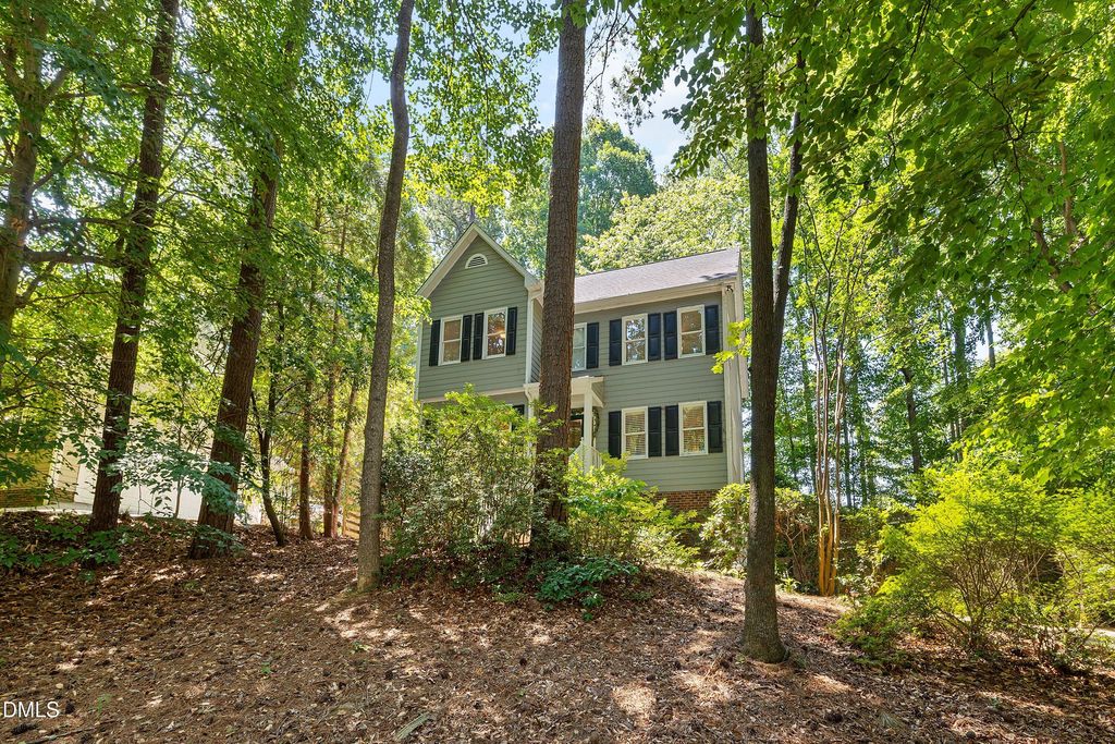 129 Castlefern Drive, Cary, NC 27513