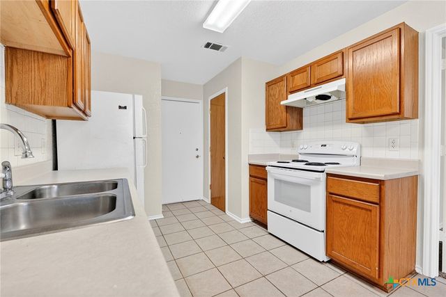 2411 Thoroughbred Drive, Killeen, TX 76549