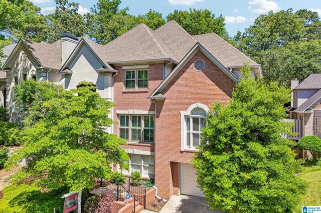 1220 WELLINGTON CIRCLE, Vestavia Hills, AL 35243