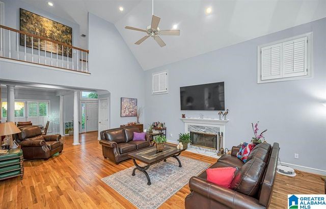 1220 WELLINGTON CIRCLE, Vestavia Hills, AL 35243