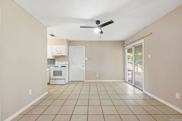 5019 Borchers Dr, Kirby, TX 78219