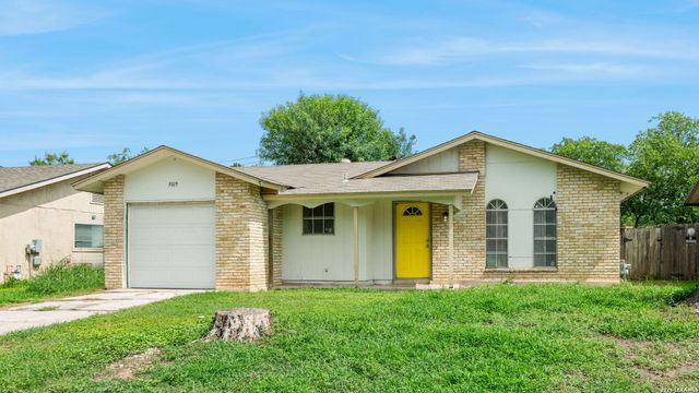 5019 Borchers Dr, Kirby, TX 78219
