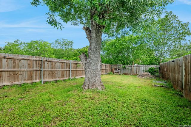 5019 Borchers Dr, Kirby, TX 78219