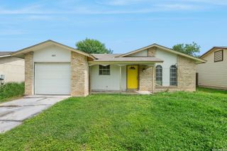 5019 Borchers Dr, Kirby, TX 78219