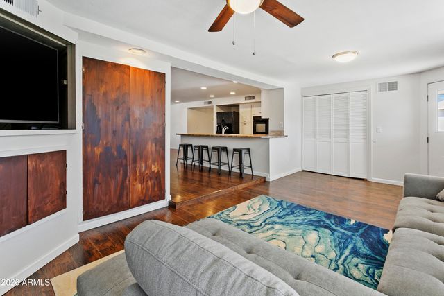 3445 E THUNDERBIRD Road, Phoenix, AZ 85032