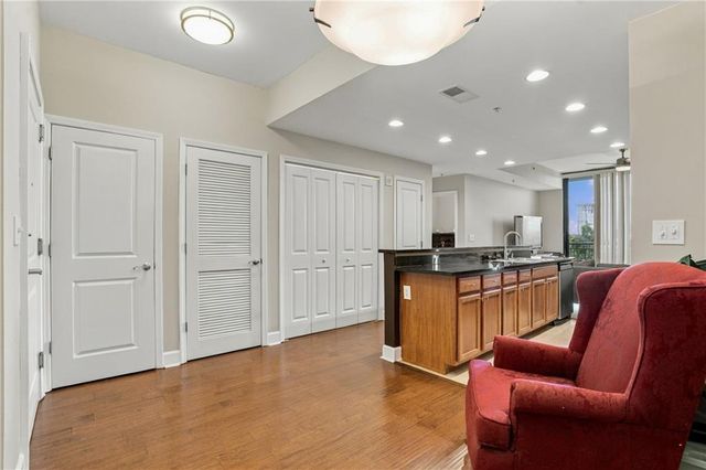 3040 Peachtree Road NW 708, Atlanta, GA 30305