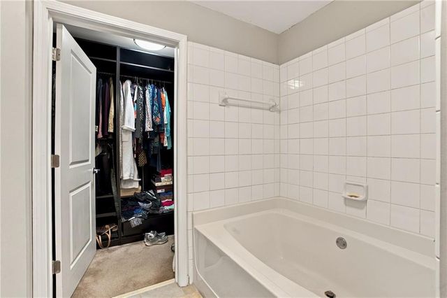 3040 Peachtree Road NW 708, Atlanta, GA 30305