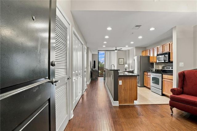 3040 Peachtree Road NW 708, Atlanta, GA 30305