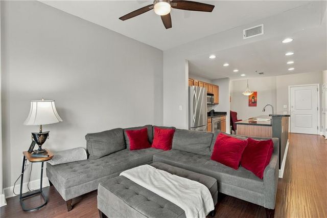 3040 Peachtree Road NW 708, Atlanta, GA 30305