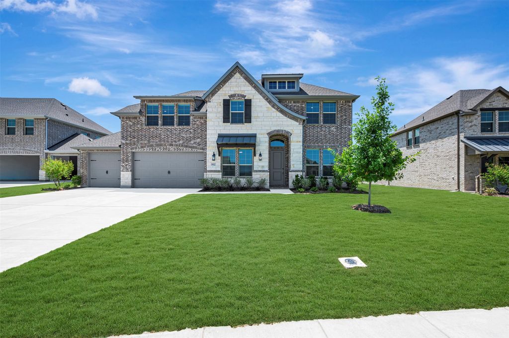 912 Wood Duck Court, Heath, TX 75032