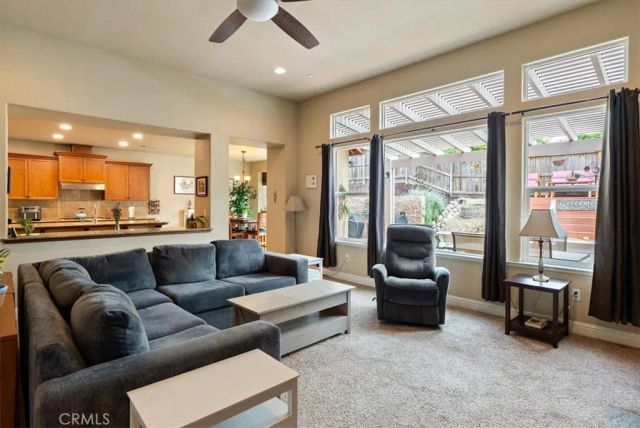 204 Victoria Court, Paso Robles, CA 93446