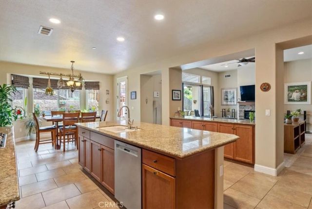 204 Victoria Court, Paso Robles, CA 93446