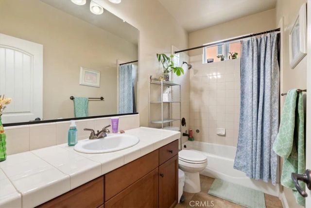 204 Victoria Court, Paso Robles, CA 93446