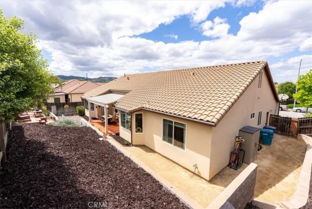 204 Victoria Court, Paso Robles, CA 93446