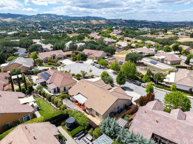 204 Victoria Court, Paso Robles, CA 93446
