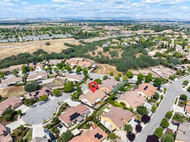 204 Victoria Court, Paso Robles, CA 93446