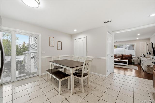 237 Woodlawn Avenue, Saint James, NY 11780