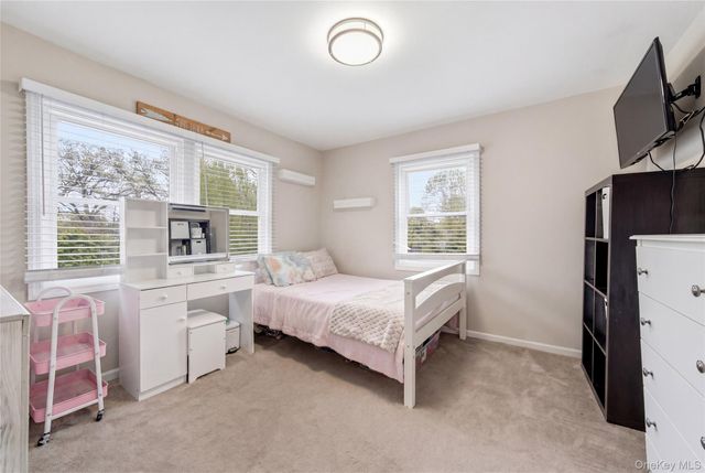 237 Woodlawn Avenue, Saint James, NY 11780