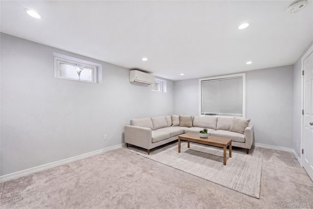 237 Woodlawn Avenue, Saint James, NY 11780