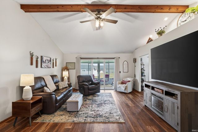 606 Timberlane Drive, Kendallville, IN 46755