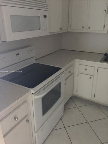 1200 NE Miami Gardens Dr 315W, Miami, FL 33179