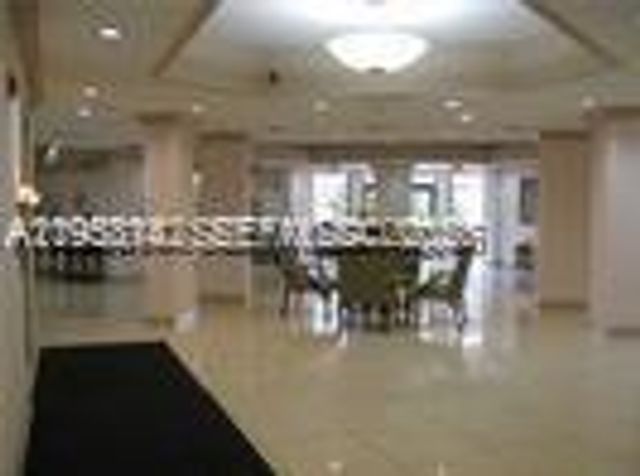1200 NE Miami Gardens Dr 315W, Miami, FL 33179