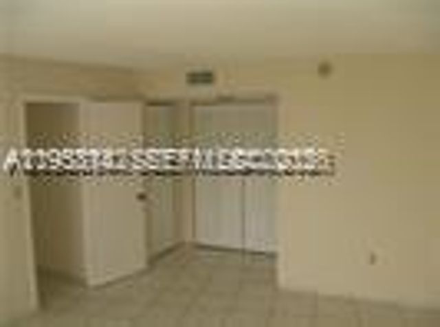 1200 NE Miami Gardens Dr 315W, Miami, FL 33179