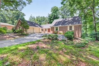 2220 Valley Creek Circle, Snellville, GA 30078