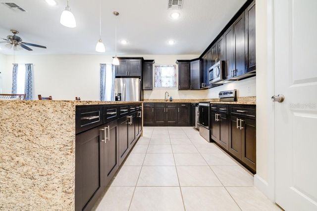 520 NOGALES COURT, Kissimmee, FL 34758